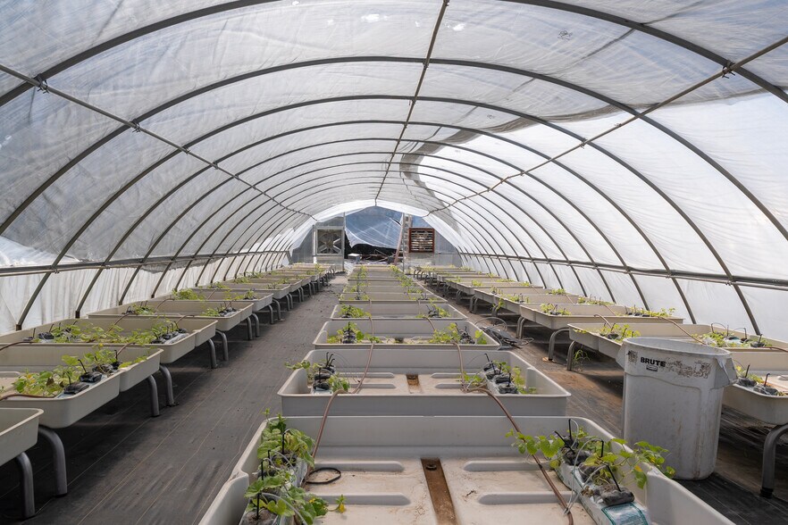 More Photos Of 6529 Asher Rd, Alvarado Specialty For Sale