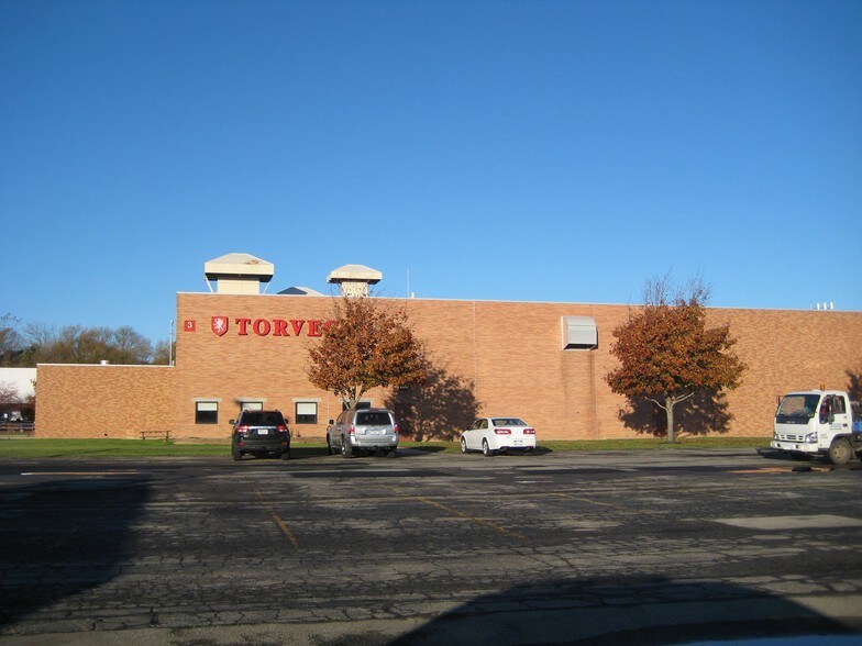 More Photos Of 1999 Mount Read Blvd, Rochester Manufacturing For Lease