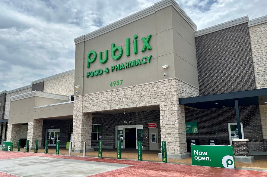 Primary Photo Of 4957 Highway 34 E, Sharpsburg General Retail For Lease