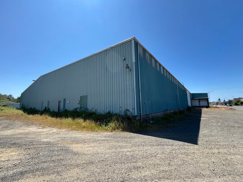 More Photos Of 2600 Bay Ave, Hoquiam Warehouse For Lease