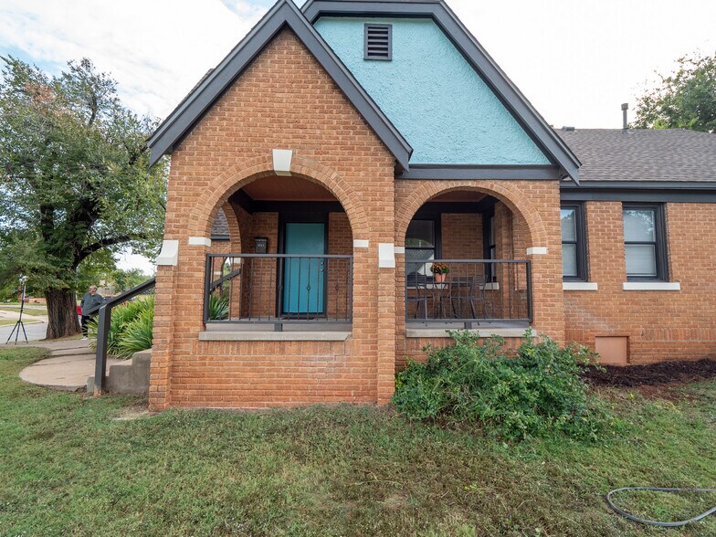 More Photos Of 1000 NE 19th St, Oklahoma City Multifamily For Sale