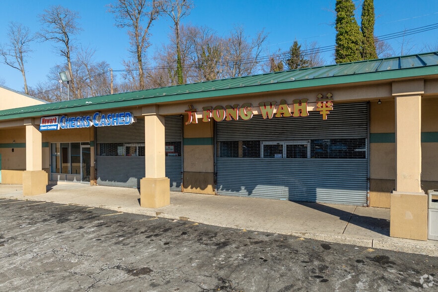 More Photos Of 215 N Hermitage Ave, Trenton General Retail For Sale