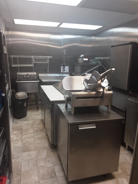 More Photos Of 213-217 Point St, Saltsburg Restaurant For Lease