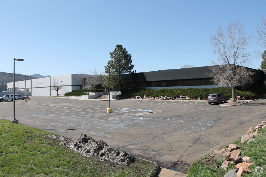 More Photos Of 10488 W Centennial Rd, Littleton Warehouse For Lease