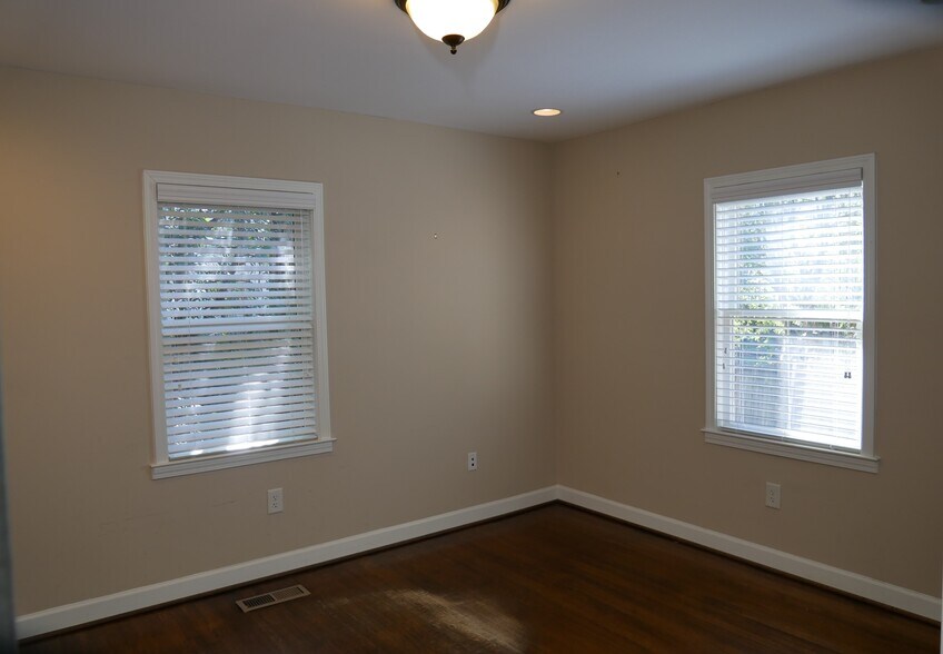 More Photos Of 496 Medlock Rd, Decatur Office Residential For Lease