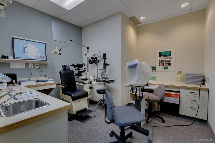 More Photos Of 5707-5763 Balsam St, Vancouver Apartments For Sale