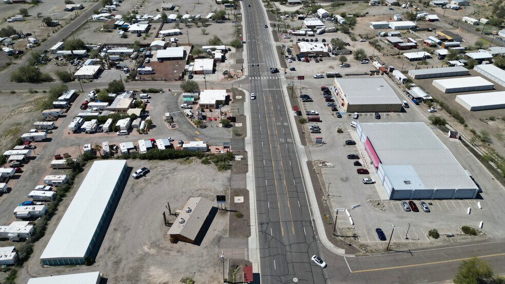 More Photos Of 511 E Main St, Quartzsite Flex For Sale
