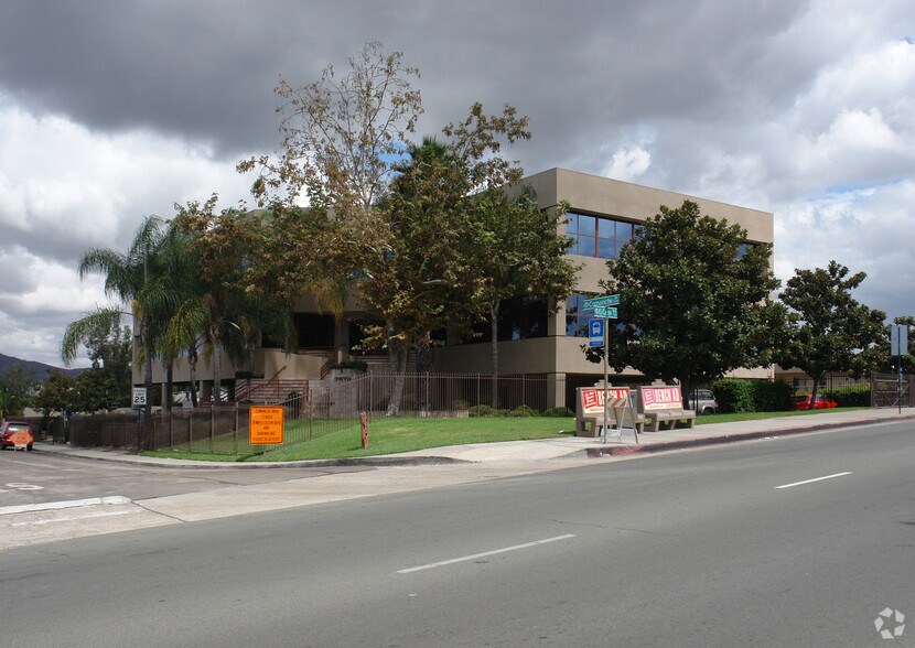 More Photos Of 7578 El Cajon Blvd, La Mesa Office For Sale