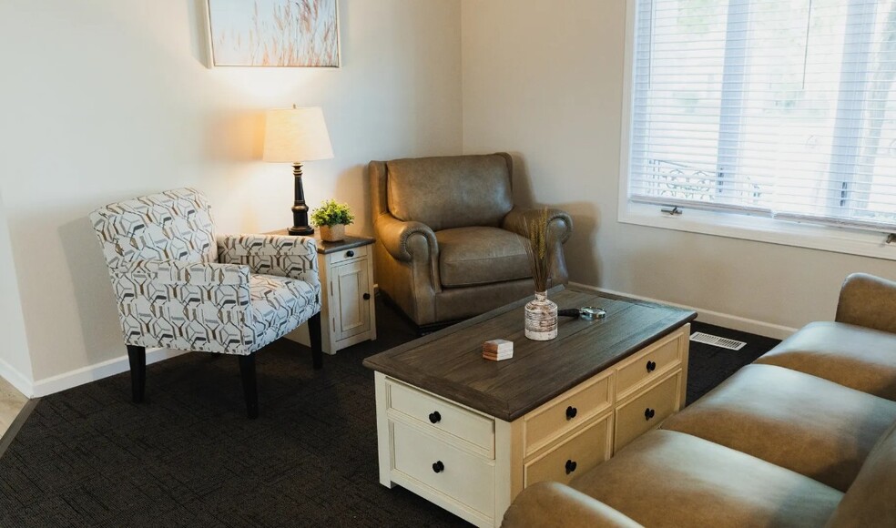 More Photos Of 807 3rd St, Durant Multifamily For Sale