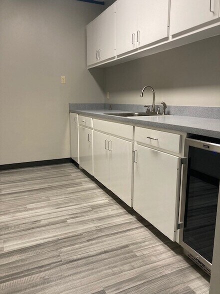 More Photos Of 500 Capital Of Texas Hwy N, Austin Unknown For Lease