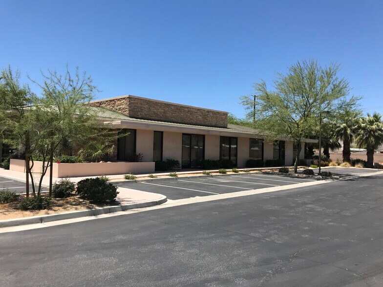 More Photos Of 74000 Country Club Dr, Palm Desert Office For Sale