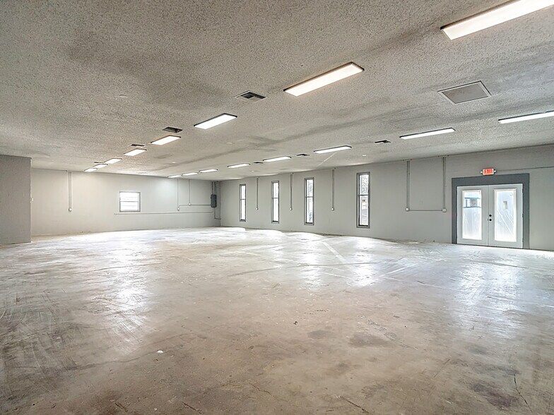 More Photos Of , Hudson Industrial For Sale