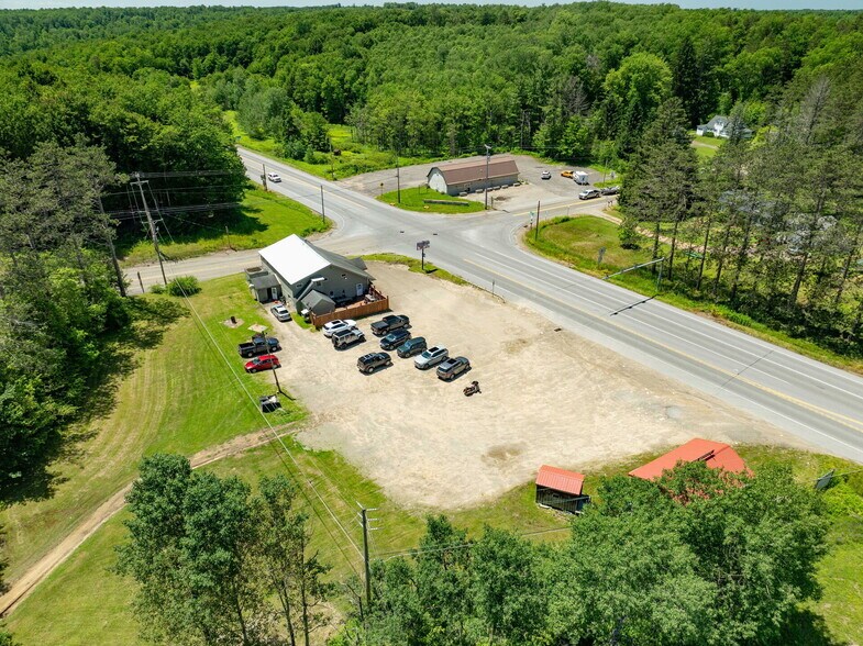 More Photos Of 7034 US-219 Hwy, Lewis Run Restaurant For Sale