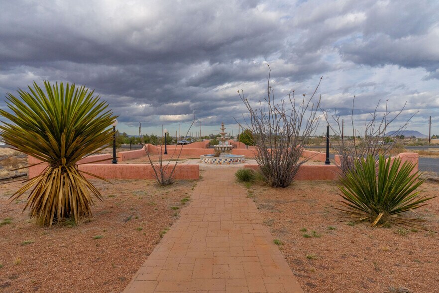 More Photos Of 1498 E. US-90, Marfa General Retail For Sale