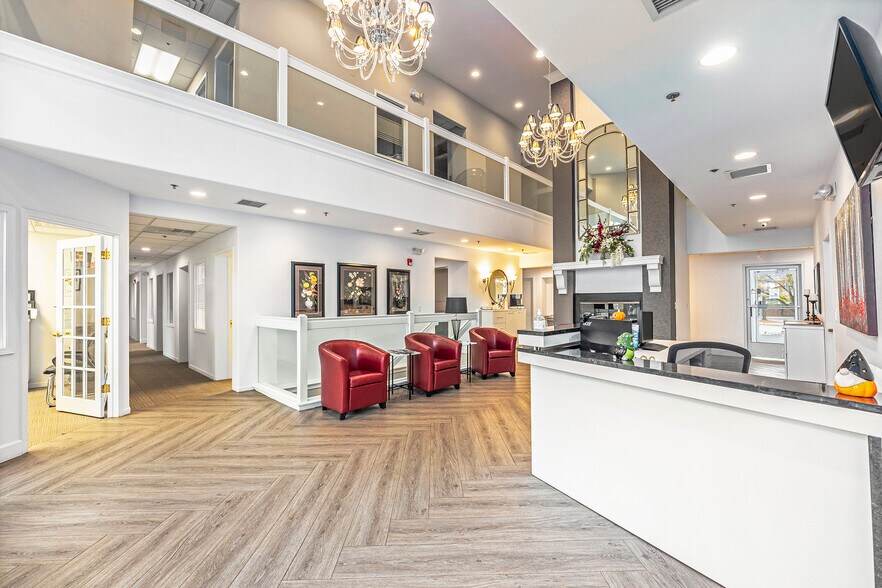 More Photos Of 47800 Gratiot Ave, Chesterfield Medical For Lease