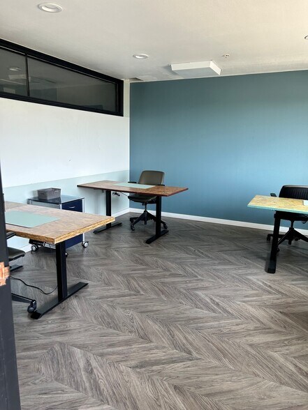 More Photos Of 1600-1630 Federal Blvd, Denver Freestanding For Lease