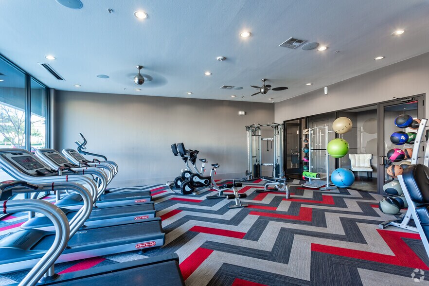 More Photos Of 5600 Smu Blvd, Dallas Apartments For Lease