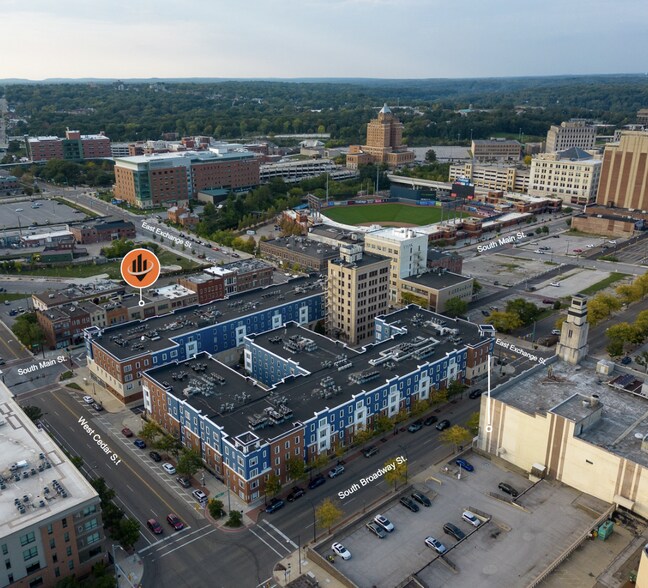 More Photos Of 366-368 S Main St, Akron Office For Sale