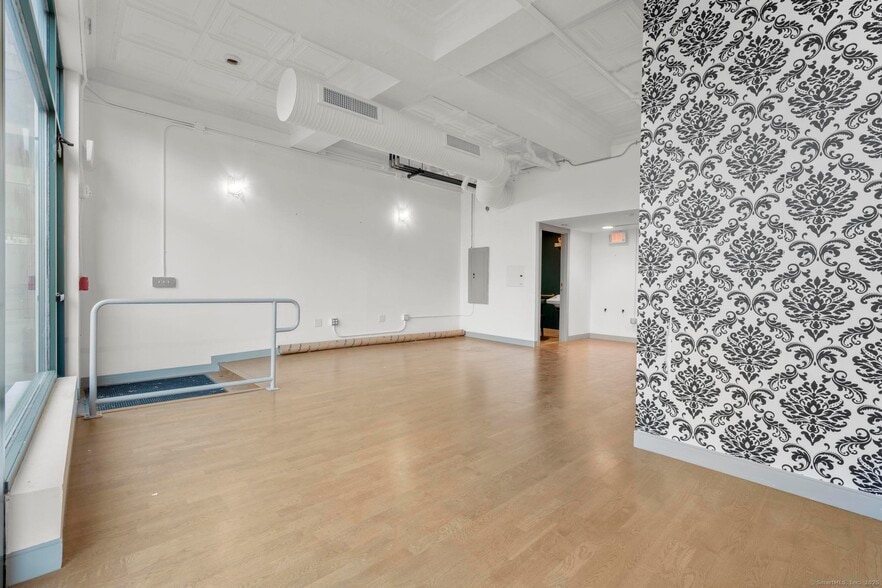 More Photos Of 111 Allyn St, Hartford Apartments For Lease