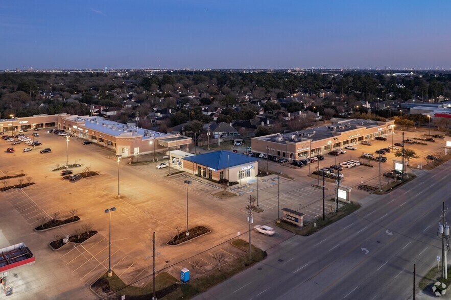 More Photos Of 12120-12234 Jones Rd, Houston Unknown For Lease