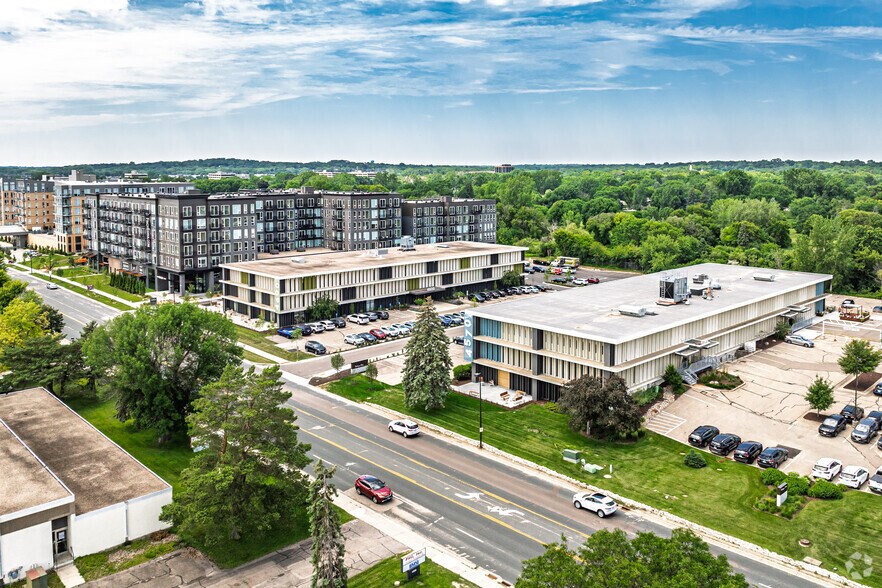 More Photos Of 4600 W 77th St, Edina Unknown For Lease