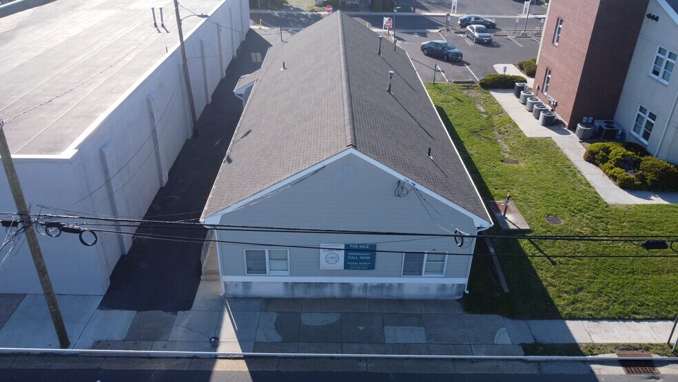Primary Photo Of 717 Shore Rd, Somers Point Office For Sale