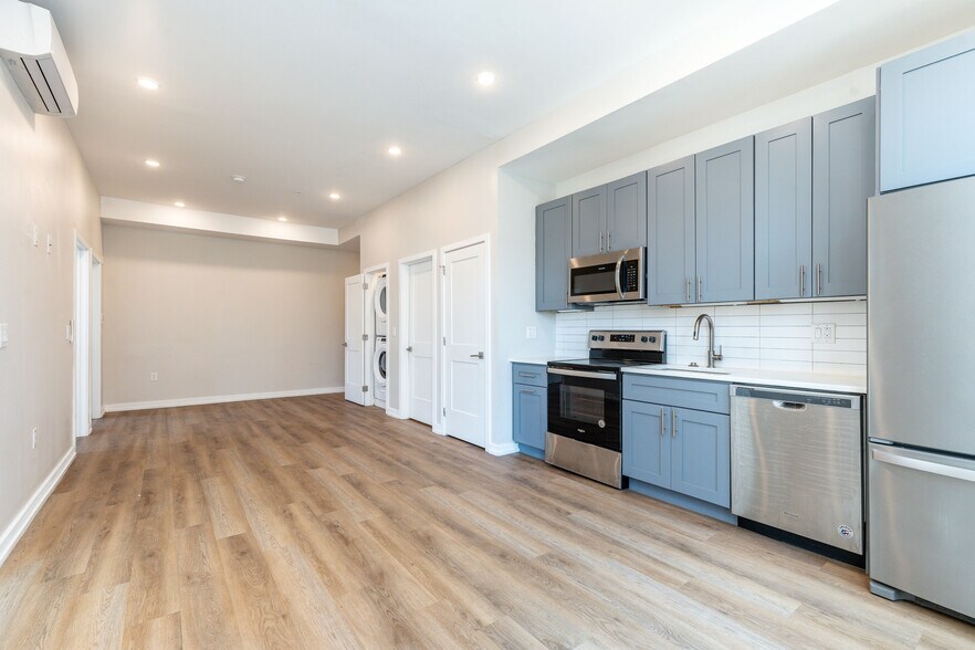 More Photos Of 2616 W Girard Ave, Philadelphia Apartments For Sale