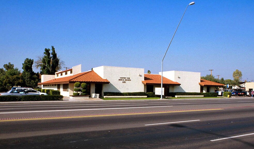 More Photos Of 606 N Country Club Dr, Mesa Medical For Sale