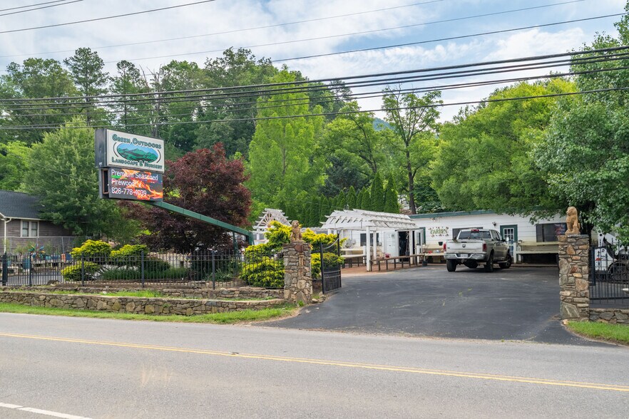 Primary Photo Of 91 Weaverville Rd, Woodfin Land For Sale