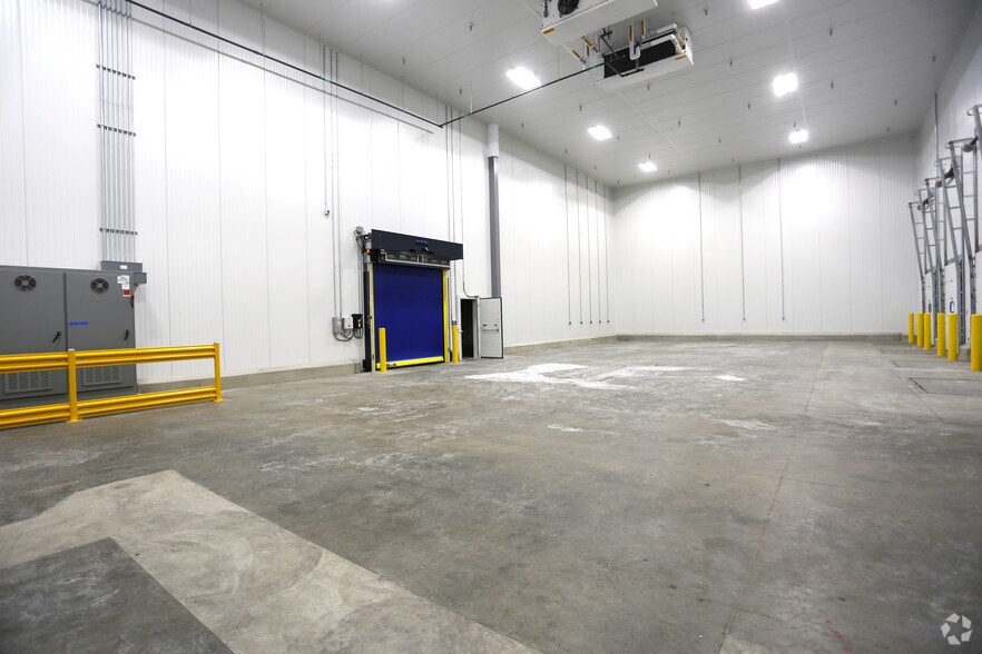 More Photos Of 3090 E Washington Blvd, Los Angeles Refrigeration Cold Storage For Lease