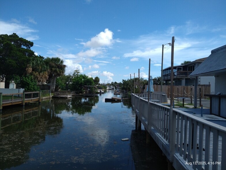 More Photos Of 6920-6928 Clark St, Hudson Restaurant For Sale