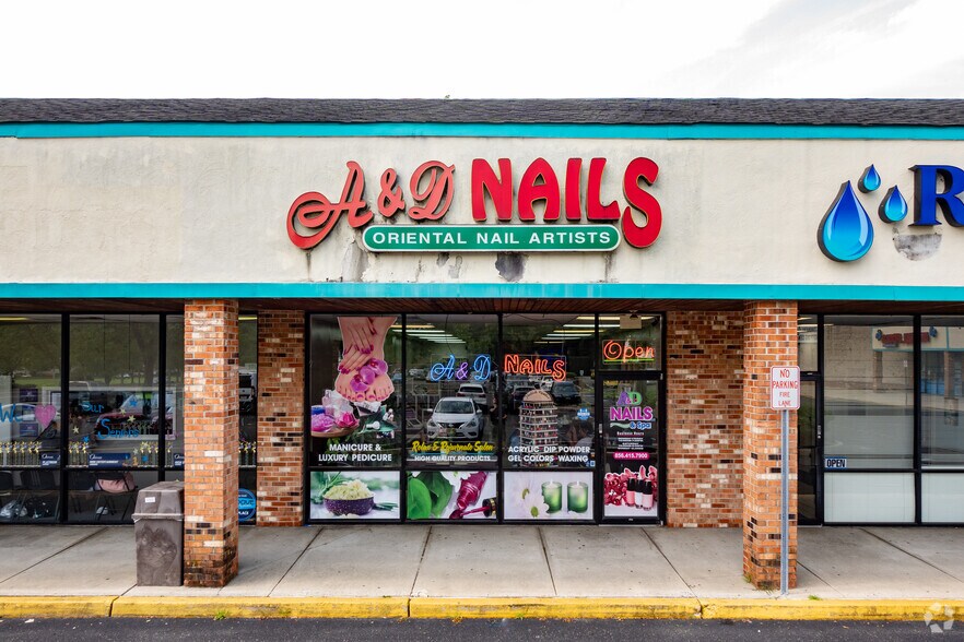 More Photos Of 660 Woodbury Glassboro Rd, Sewell Unknown For Lease