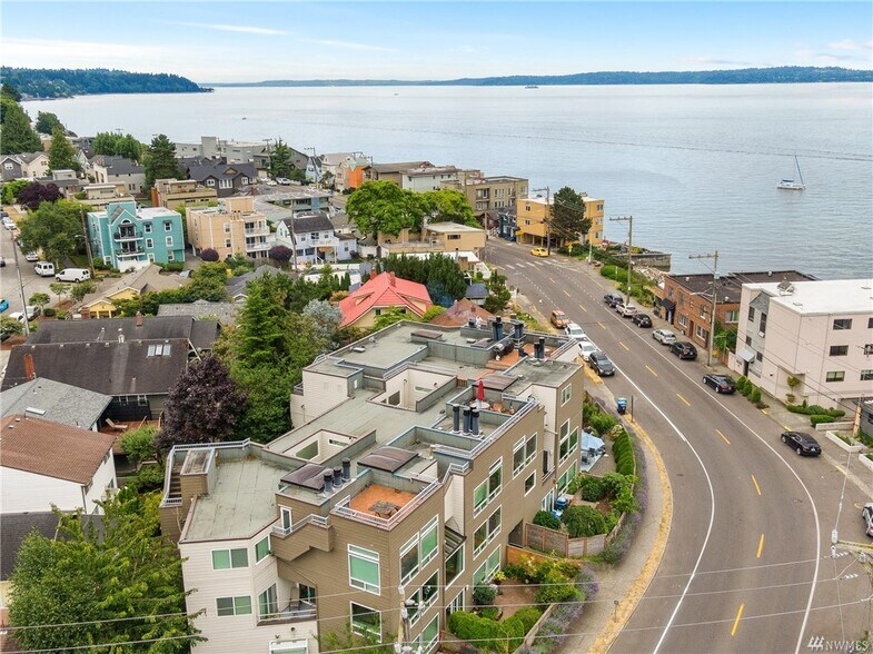 More Photos Of 4030 Beach Dr SW, Seattle Specialty For Sale