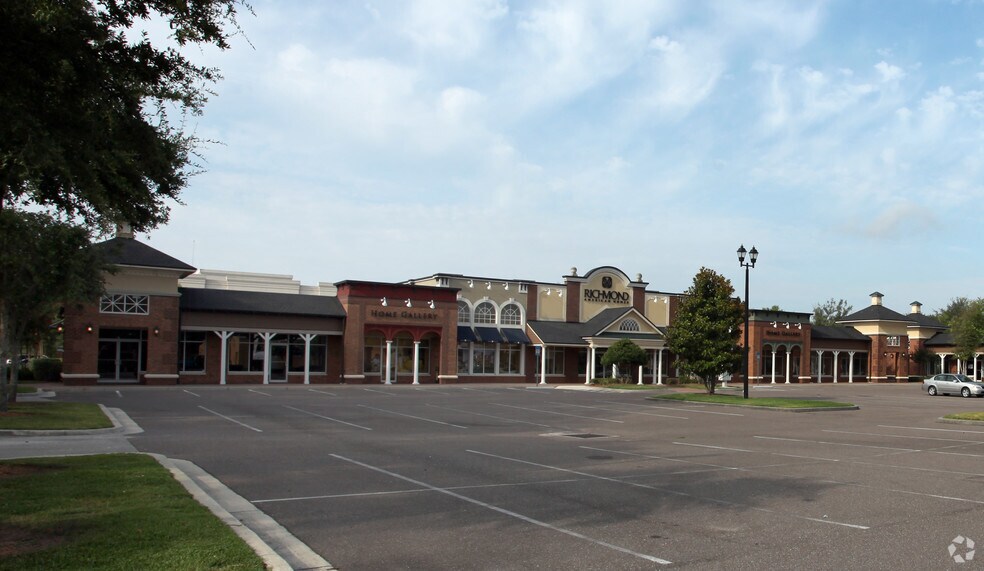 More Photos Of 1560-1562 Wells Rd, Orange Park Unknown For Lease