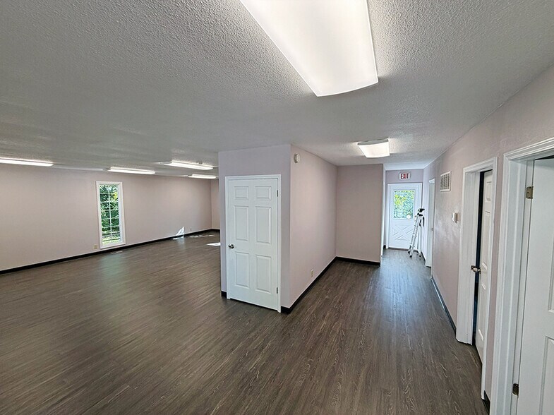 More Photos Of 6 Meadow Heights Professional Park, Collinsville Office For Sale