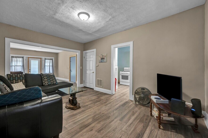 More Photos Of 18614 St Clair, Cleveland Apartments For Sale