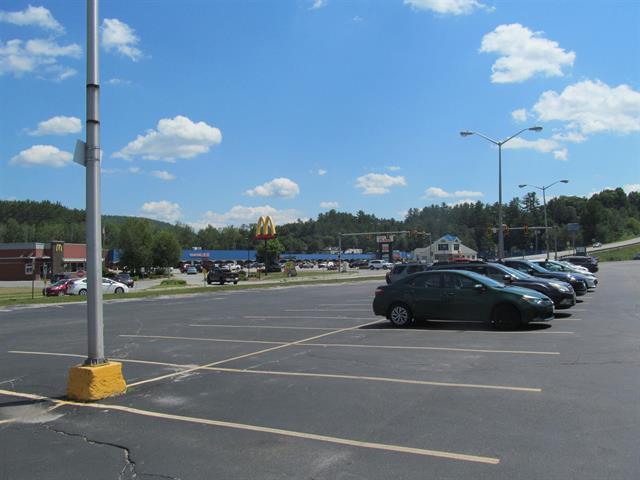 More Photos Of 17-53 John Stark Hwy, Newport Department Store For Lease