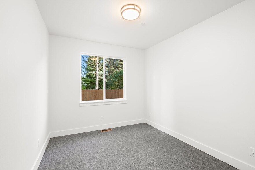 More Photos Of 1801 SE Brookwood Ave, Hillsboro Specialty For Sale