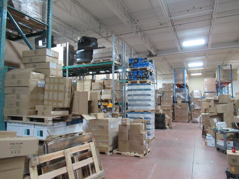 More Photos Of 6135 Danville Rd, Mississauga Warehouse For Sale