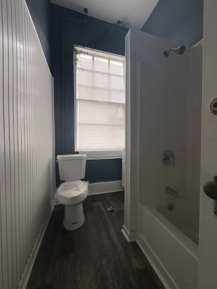 More Photos Of 2751 Saint Johns Ave, Jacksonville Assisted Living For Sale