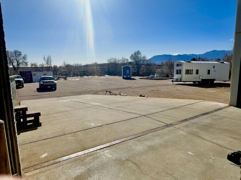 More Photos Of 1450 Valley St, Colorado Springs Warehouse For Lease