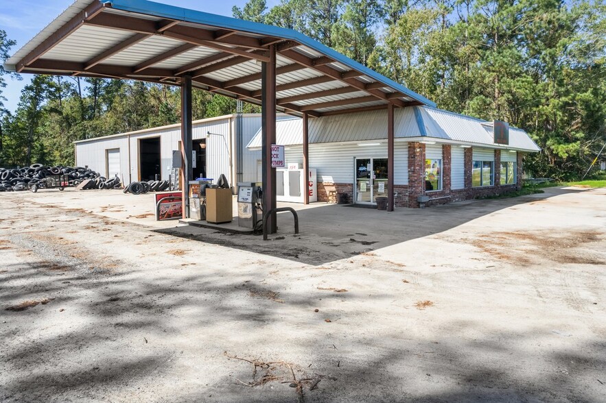 Primary Photo Of 6534 S US Highway 341, Jesup Convenience Store For Sale