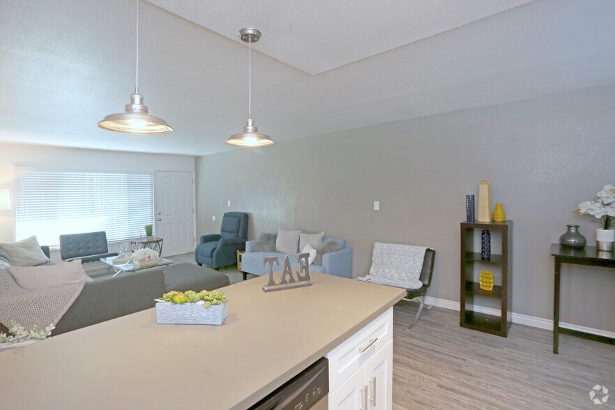 More Photos Of 3001 N 32nd St, Phoenix Apartments For Sale