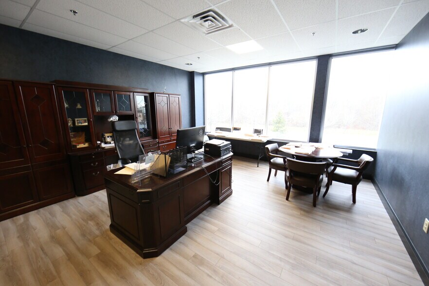 More Photos Of 231 Commerce Dr, Fall River Warehouse For Sale