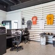 More Photos Of 1055 W 3rd Ave, Columbus Showroom For Lease