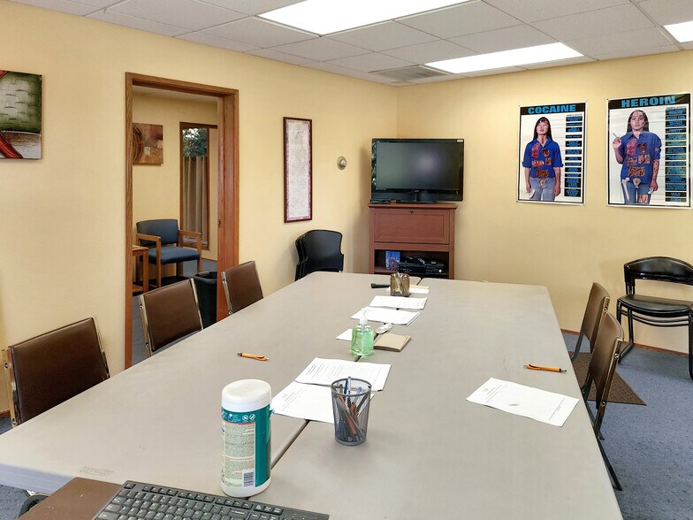 More Photos Of 520 E Whidbey Ave, Oak Harbor Medical For Sale