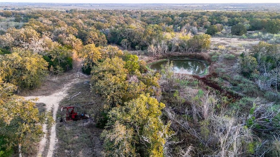 More Photos Of 137 Shady Oaks Loop, Cedar Creek Land For Sale