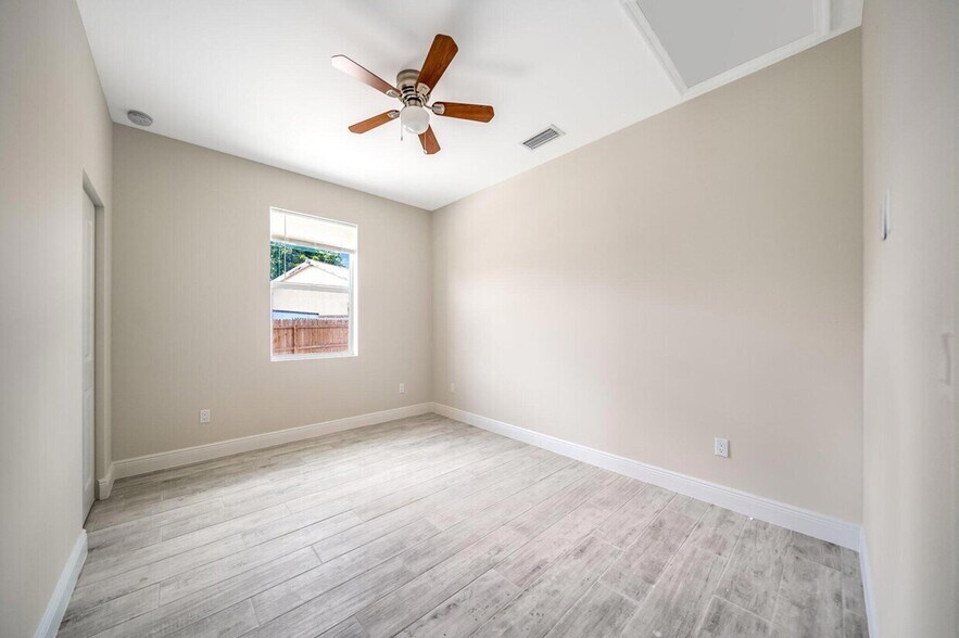 More Photos Of , Riviera Beach Unknown For Sale