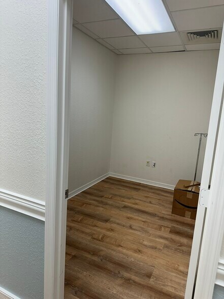 More Photos Of 2841 Tamiami Trl, Port Charlotte Medical For Sale