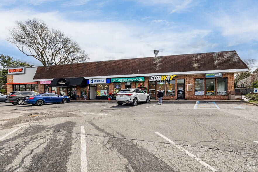 More Photos Of 347 Glen Cove Ave, Sea Cliff General Retail For Lease